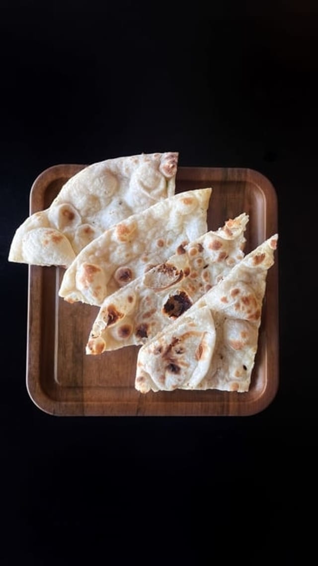 Plain Naan.